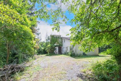 Maison - 160 m² - 4 pièces