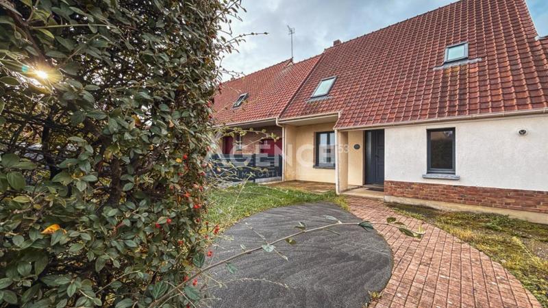 Maison - 97 m² - 4 pièces