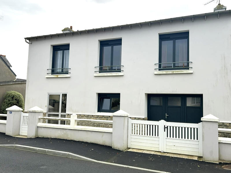 Maison de village - 121 m² - 6 pièces