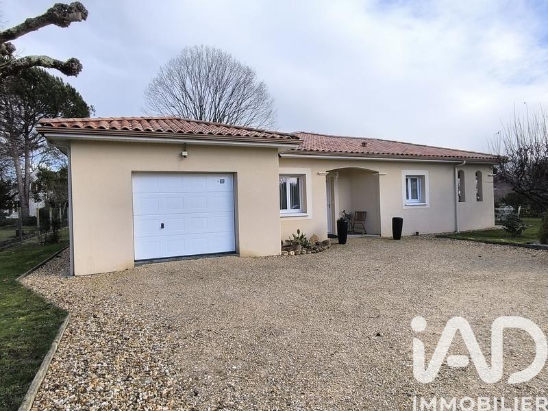 Maison - 104 m² - 5 pièces