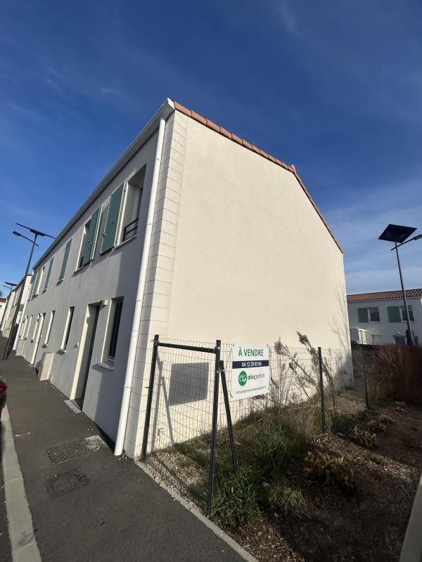 Maison - 89 m² - 4 pièces