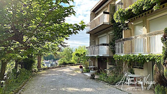 Immeuble - 359 m² - 25 pièces