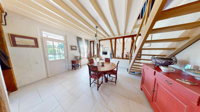Maison - 182 m² - 5 pièces