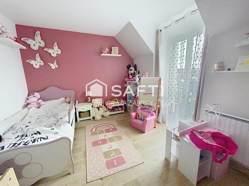 Maison - 122 m² - 5 pièces