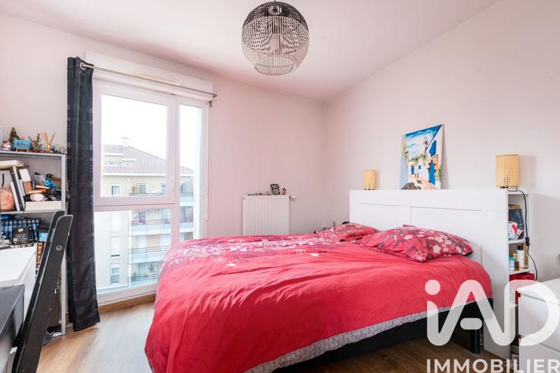 Appartement - 77 m² - 4 pièces