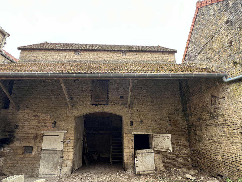 Maison - 140 m² - 7 pièces