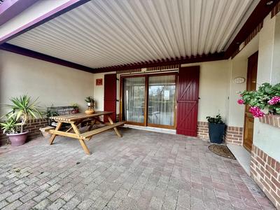 Maison traditionnelle - 274 m² - 8 pièces