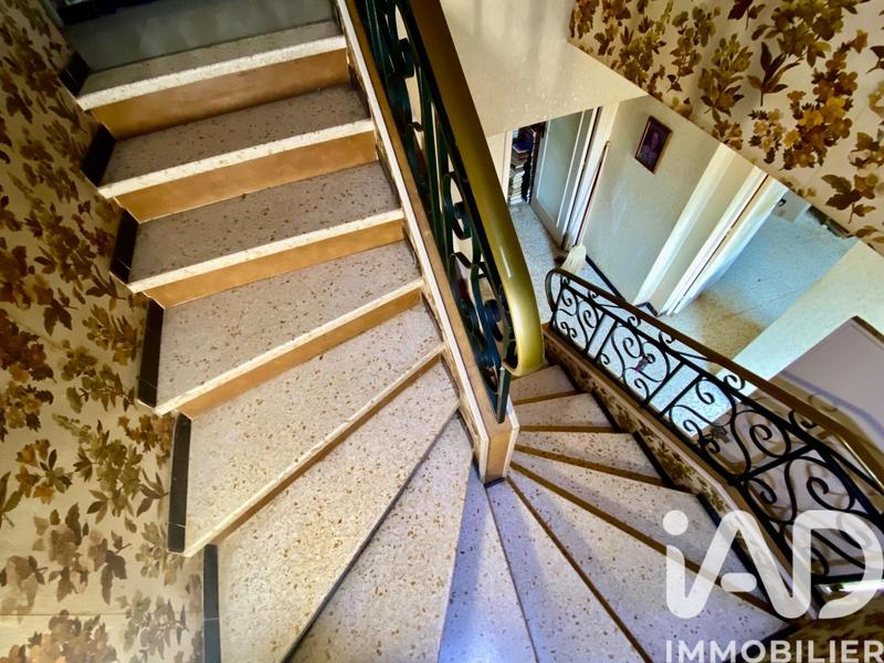 Maison - 102 m² - 6 pièces