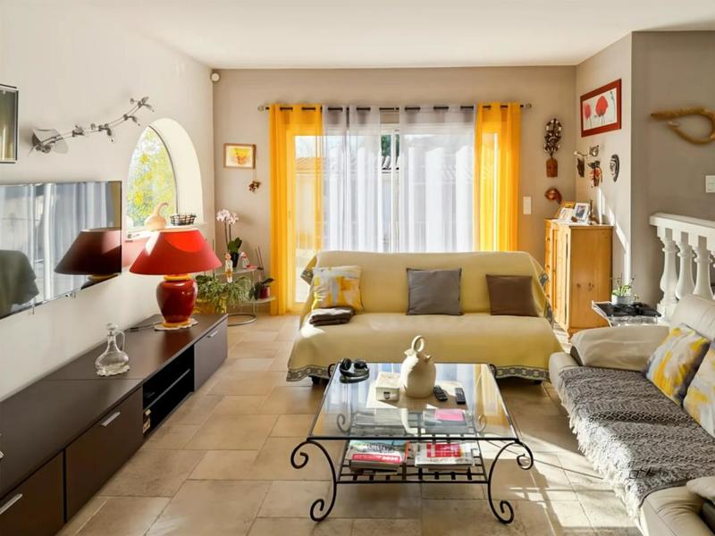 Villa - 143 m² - 6 pièces