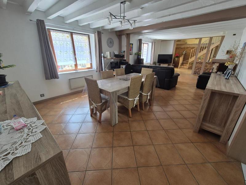 Maison - 192 m² - 7 pièces