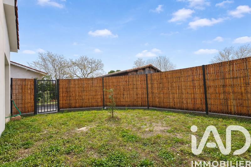 Maison - 95 m² - 5 pièces