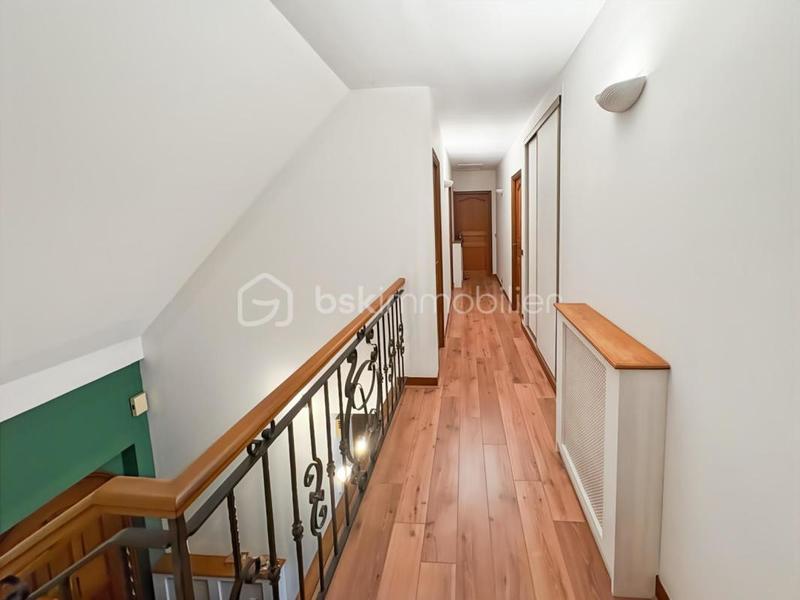 Maison en pierre - 180 m² - 7 pièces