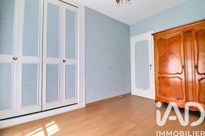 Maison - 170 m² - 9 pièces