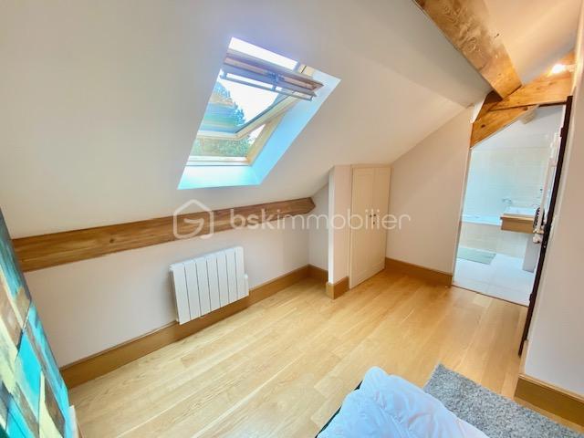 Demeure - 641 m² - 17 pièces