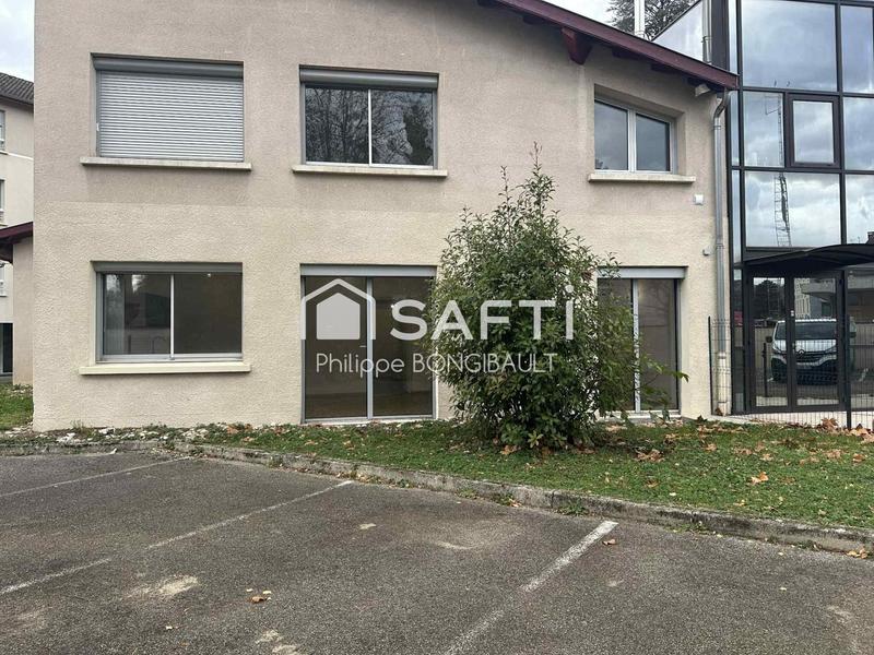 Appartement - 95 m² - 3 pièces