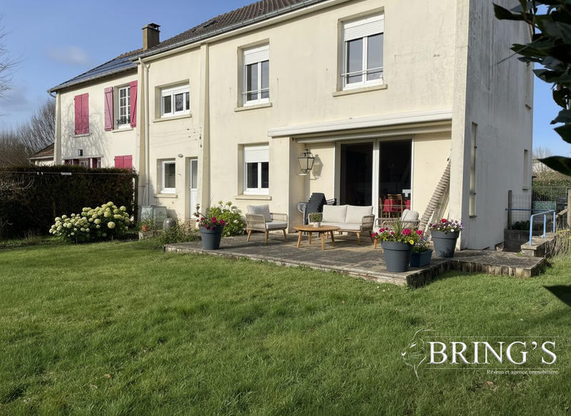 Maison - 106 m² - 6 pièces