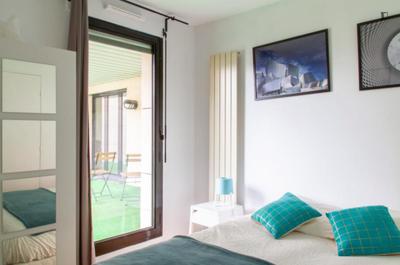 Chambre - 10 m² - 6 pièces