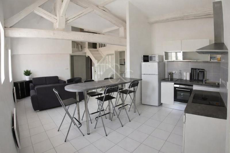 Appartement - 85 m² - 5 pièces