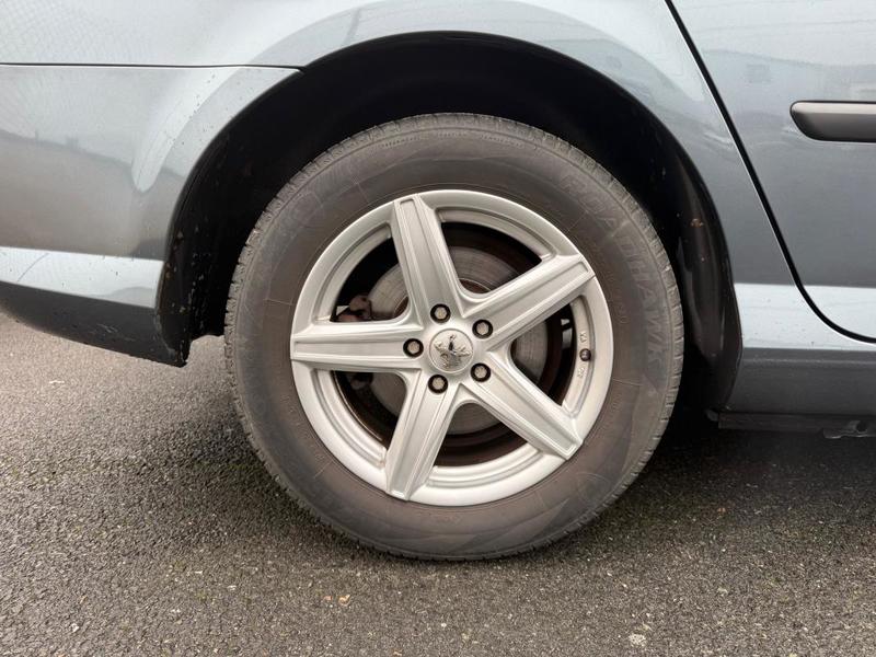 Peugeot 407 2.0 Hdi 136 Ch 1ere Main / Reprise Possible