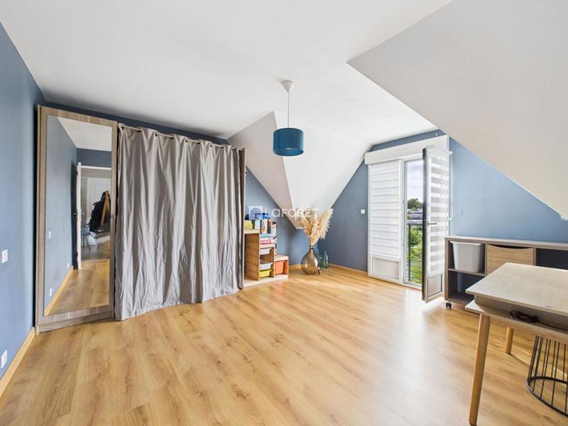 Maison - 153 m² - 7 pièces