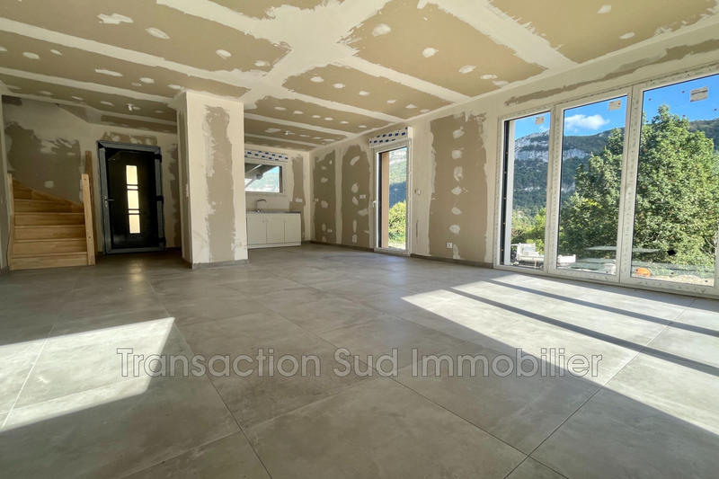 Maison contemporaine - 114 m² - 5 pièces