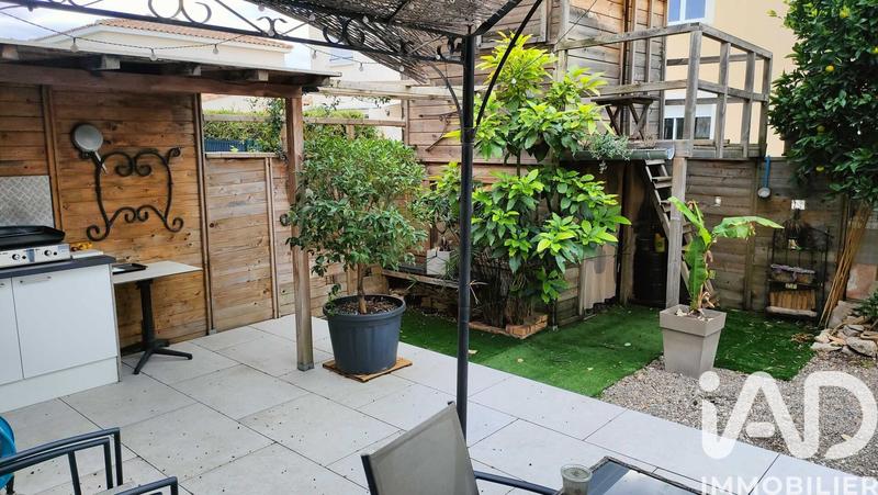 Maison - 90 m² - 4 pièces