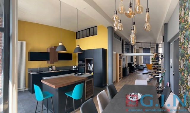 Appartement - 156 m² - 5 pièces