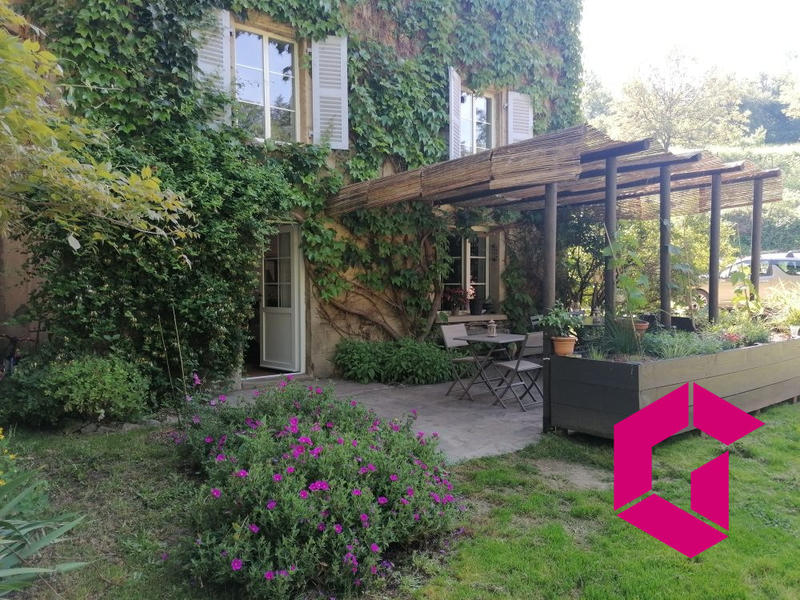 Maison ancienne - 190 m² - 6 pièces