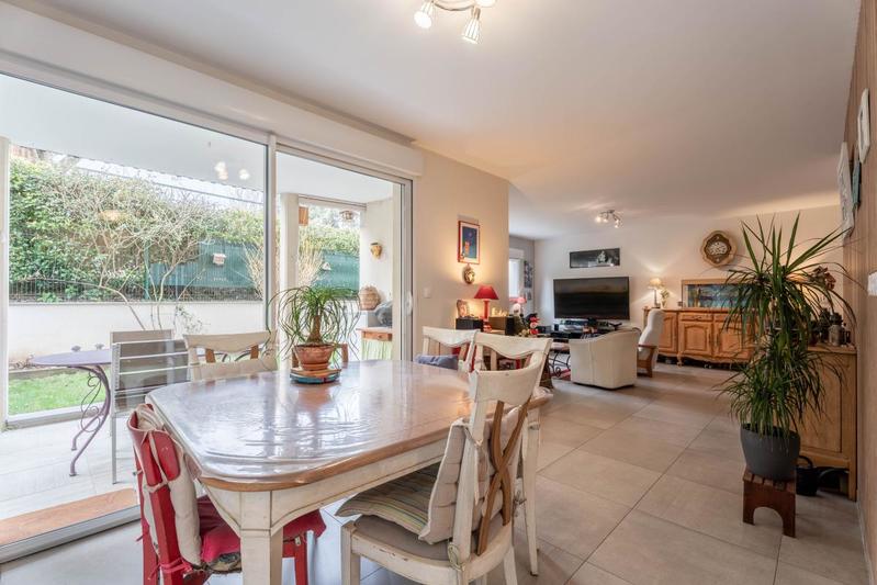 Appartement - 77 m² - 3 pièces