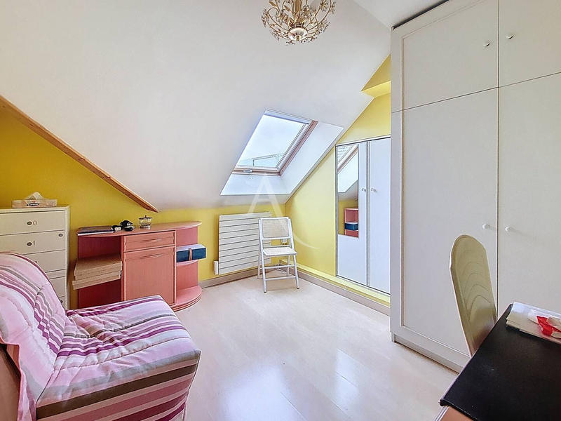 Appartement - 89 m² - 4 pièces