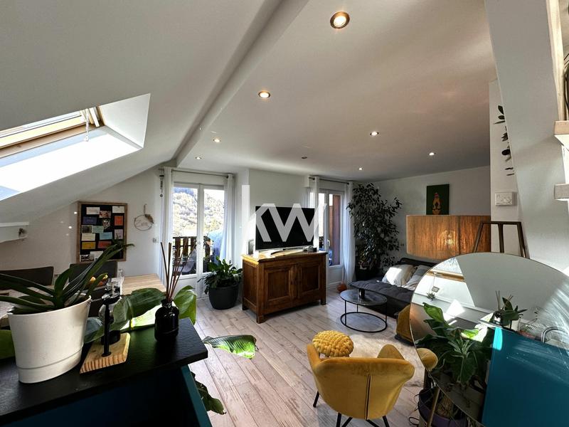 Appartement - 92 m² - 3 pièces