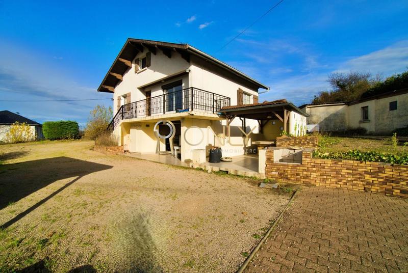 Maison - 90 m² - 4 pièces