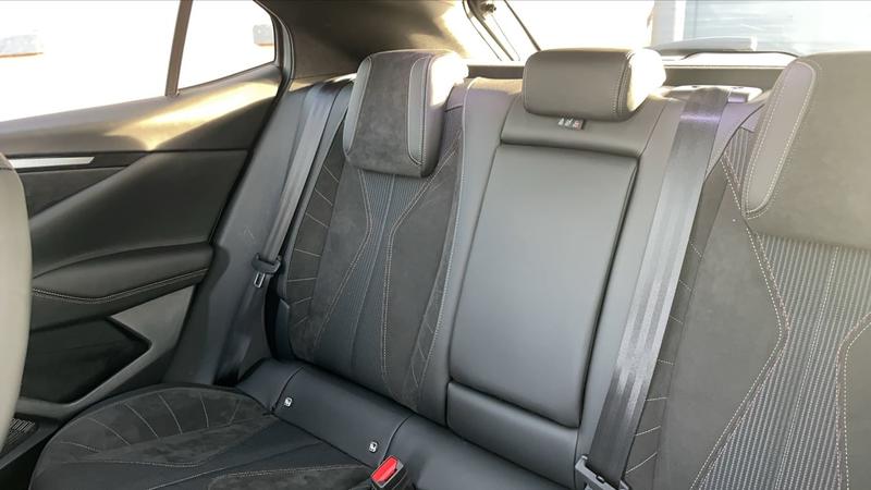 Ds Ds 4 Ds4 Crossback 1.6 E-Tense 225 Hybrid Eat8 Performance Line +