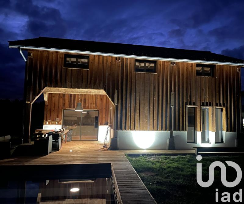 Maison - 130 m² - 6 pièces