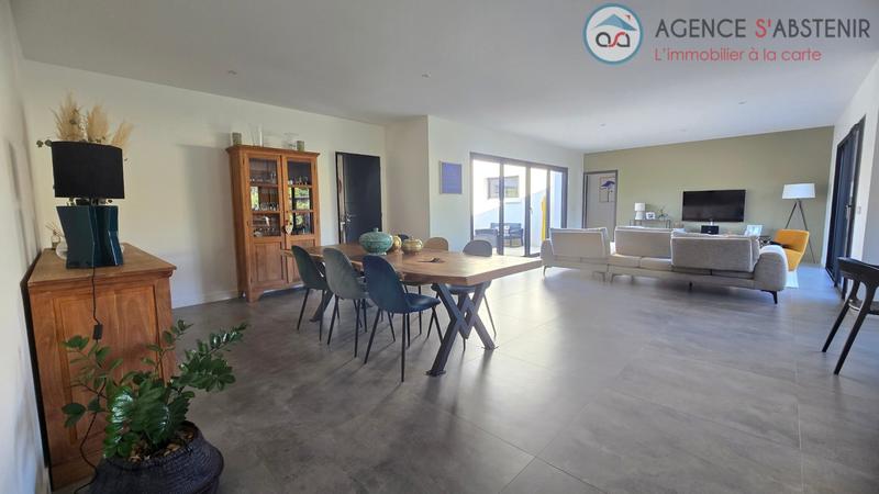 Maison - 159 m² - 5 pièces