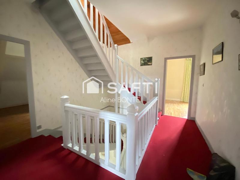 Propriété - 488 m² - 9 pièces