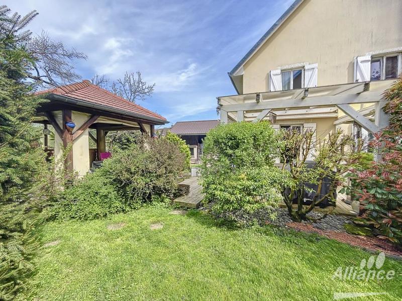 Maison de village - 185 m² - 8 pièces