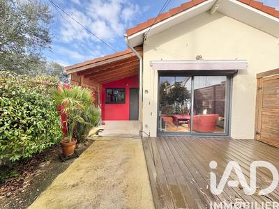 Maison - 77 m² - 3 pièces