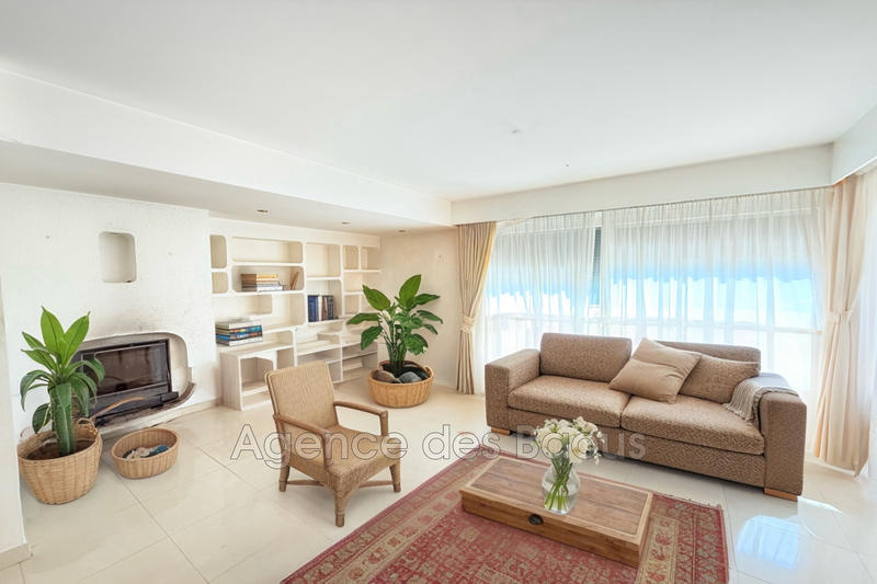 Maison - 161 m² - 5 pièces