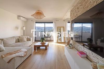 Appartement - 65 m² - 4 pièces