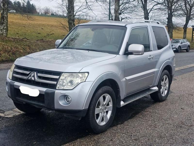 Mitsubishi Pajero III (2) 3.2 Di-D 200 Intense 3p