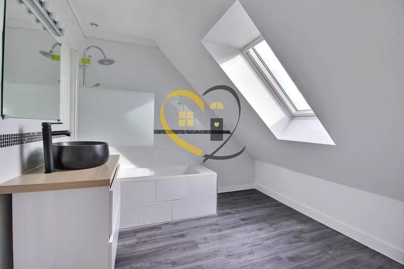 Pavillon - 96 m² - 4 pièces