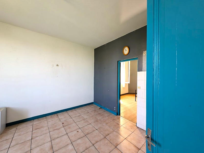 Immeuble - 130 m² - 6 pièces