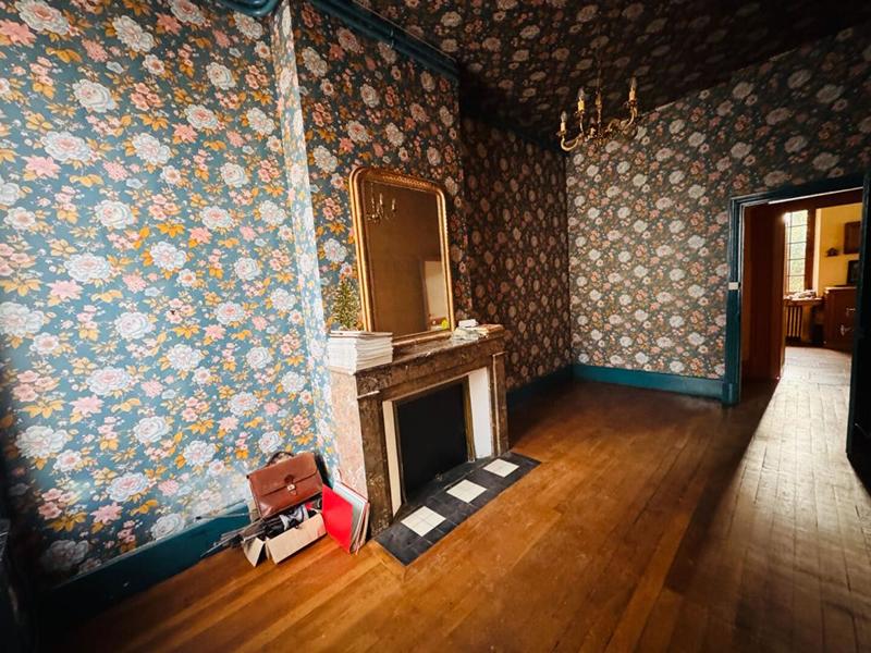 Maison - 191 m² - 10 pièces