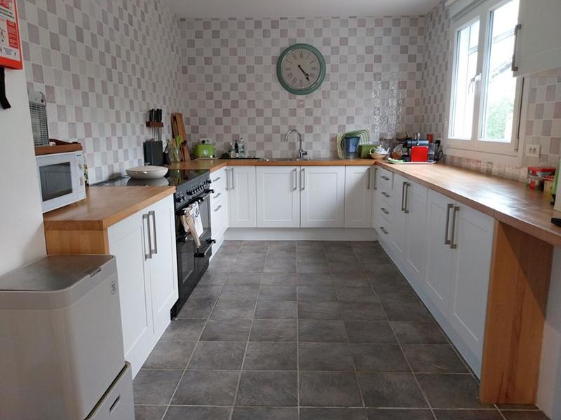 Maison - 145 m² - 6 pièces