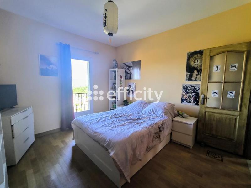 Maison - 176 m² - 6 pièces