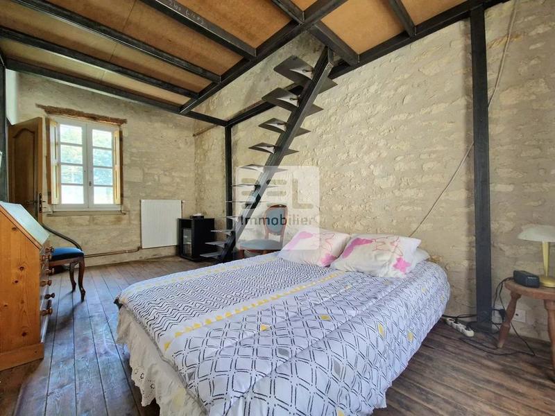 Maison de village - 82 m² - 3 pièces