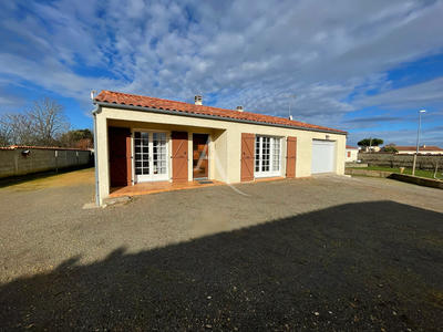 Maison - 74 m² - 4 pièces