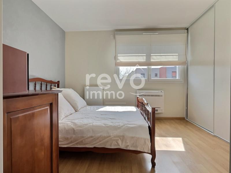 Maison - 93 m² - 5 pièces