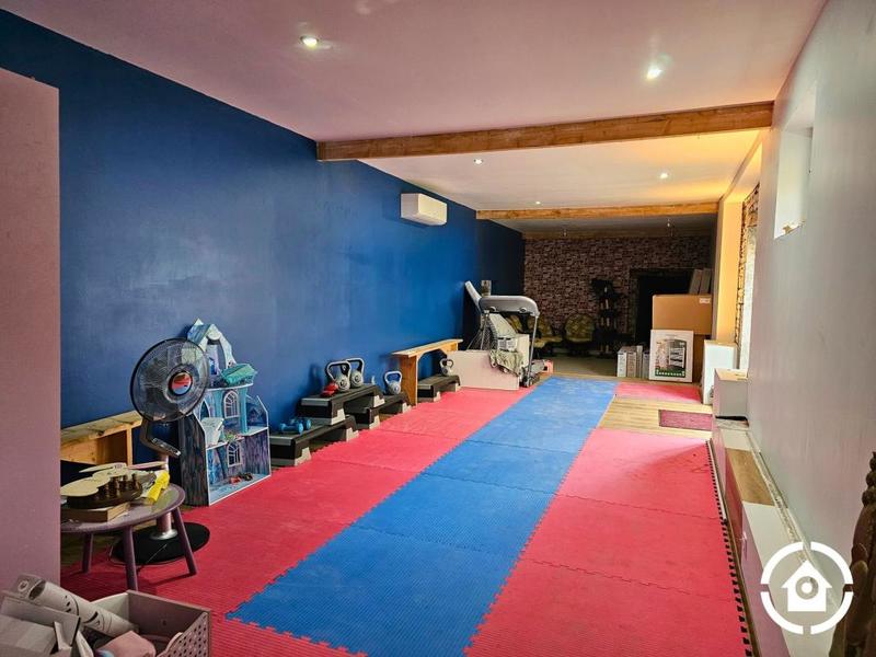 Maison ancienne - 498 m² - 12 pièces